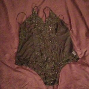 Black size small bodysuit.